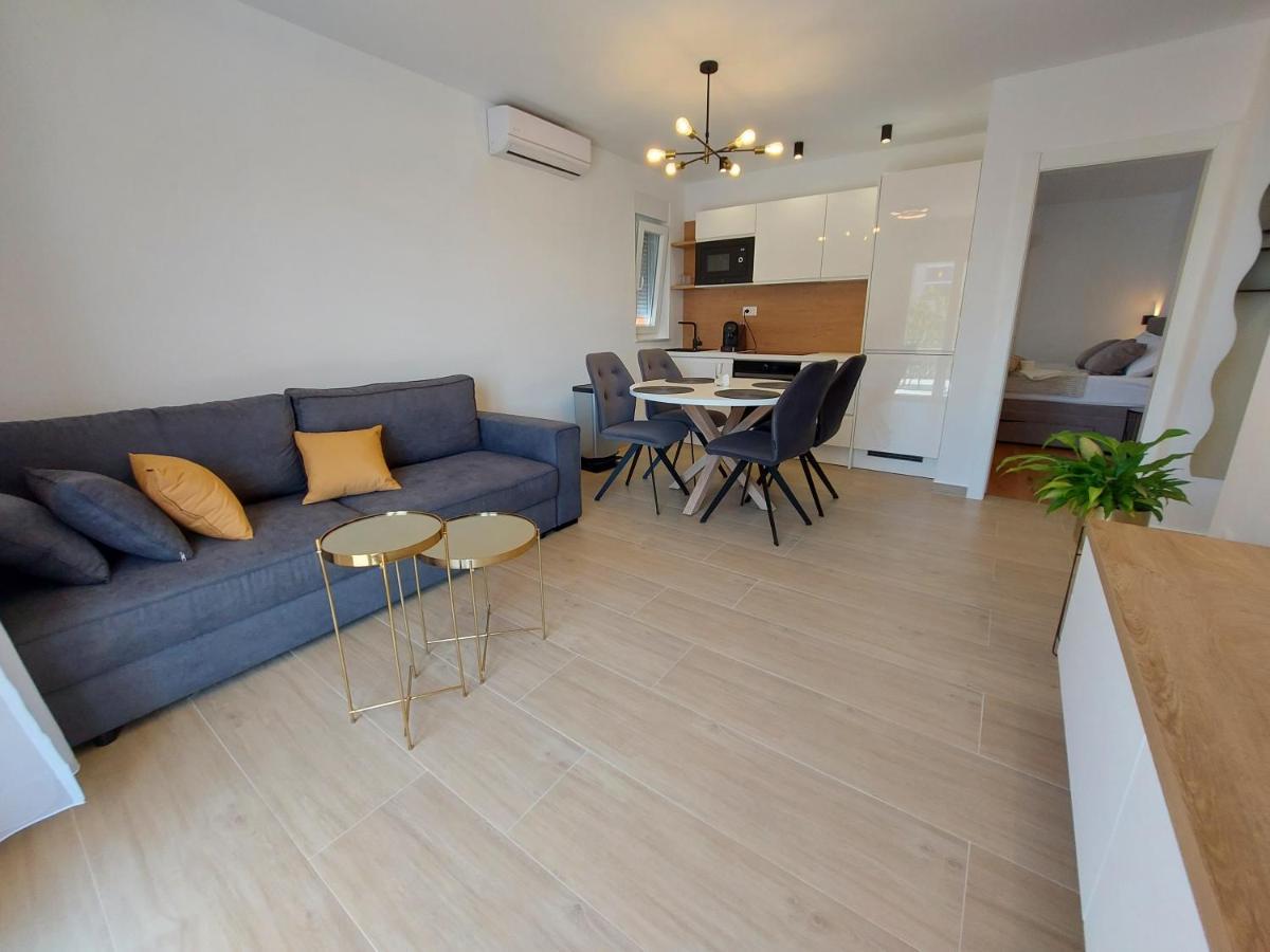 Luxury Apartments Marina View Водице Экстерьер фото