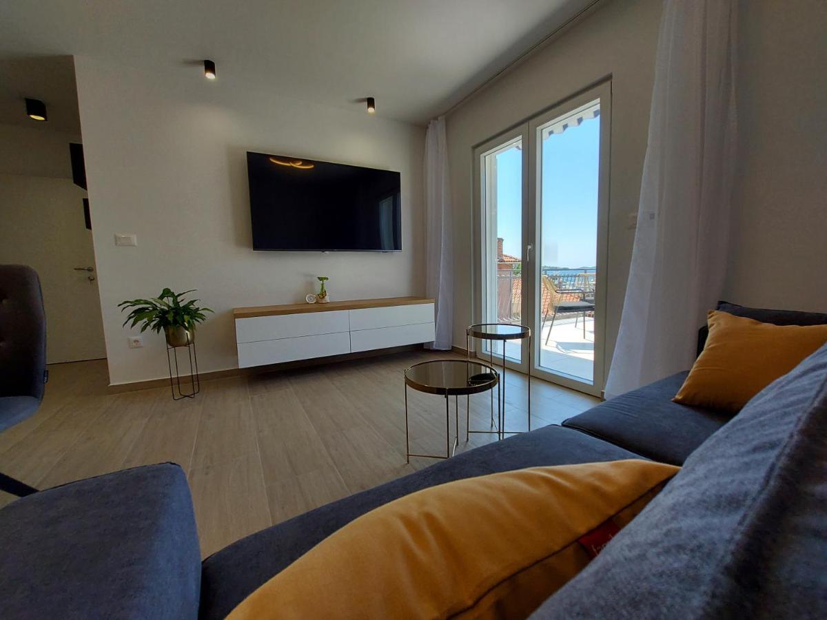 Luxury Apartments Marina View Водице Экстерьер фото