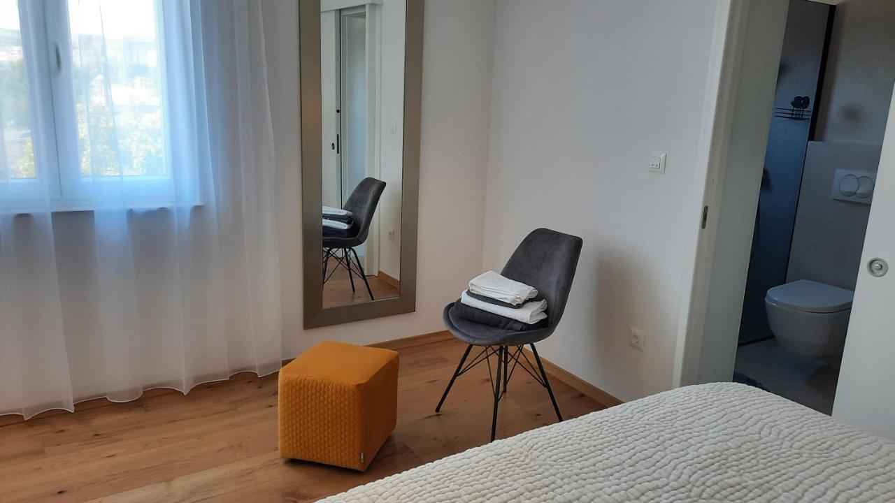 Luxury Apartments Marina View Водице Экстерьер фото