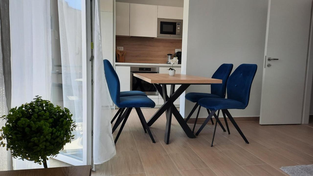 Luxury Apartments Marina View Водице Экстерьер фото