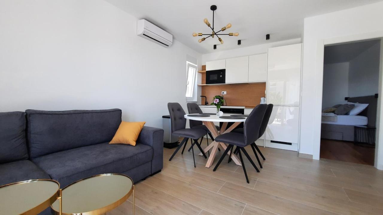 Luxury Apartments Marina View Водице Экстерьер фото