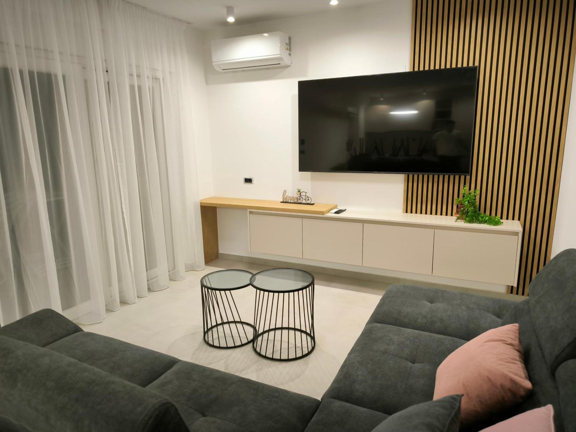 Luxury Apartments Marina View Водице Экстерьер фото
